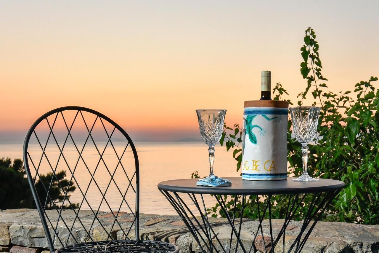 Albeca Boutique Hotel - Relais De Charme Sul Mare Castellabate Extérieur photo