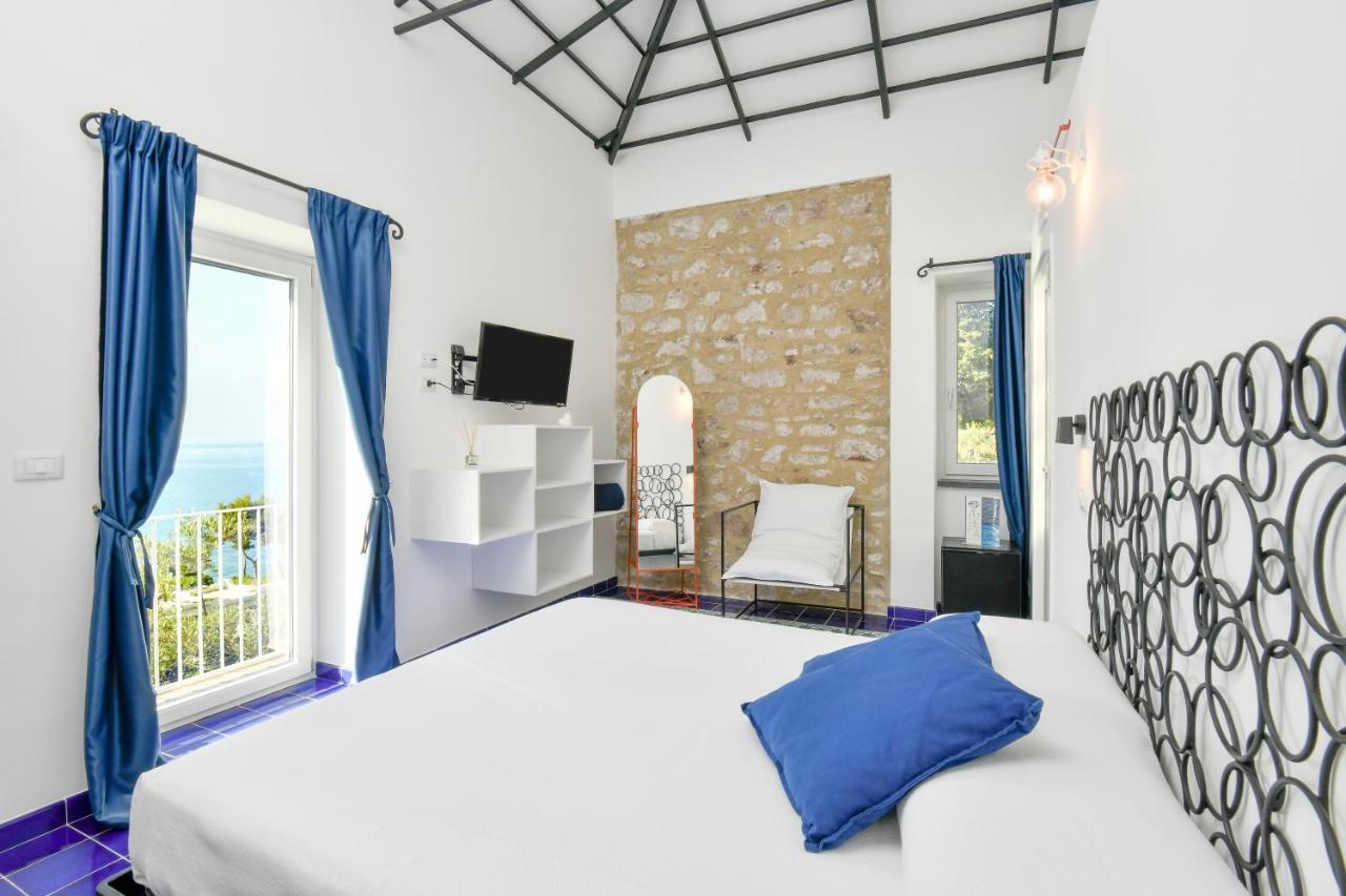 Albeca Boutique Hotel - Relais De Charme Sul Mare Castellabate Extérieur photo